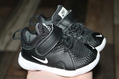 Nike Flex Contact 3 Kids Size 4C US Black/White Toddlers AR4155-001