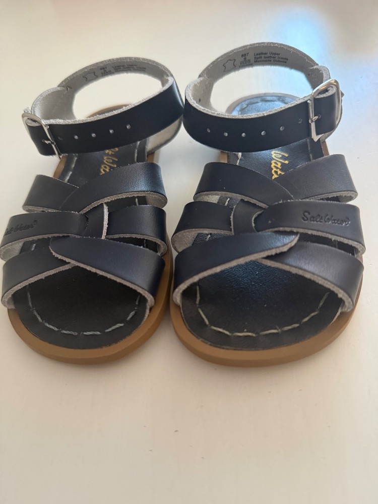 Salt Water Sandals Navy Toddler Size 9 Leather Sandals EUC Unisex