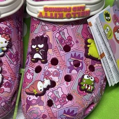 Crocs Classic Clog Hello Kitty Limited Edition Junior 2 Brand New With Tags