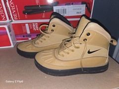 Nike ACG Us 5y Woodside 2 High Wheat/Black Weather Boots 524872-703
