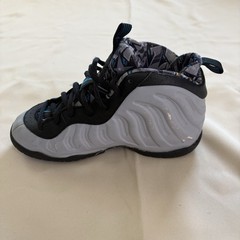 Nike Little “Penny” Graffiti Posite One – Wolf Grey/Blue – Kids 1Y