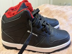 Heelys Scepter High Top Wheeled Lace-Up Sneakers Black/Red Kids US 2 EU 33
