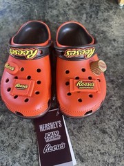 Crocs Reese’s Classic Clog K Sandals, Orange/Brown, 12 US Unisex Kids, Candy