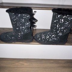 UGG Bailey Bow II Starry Lite Suede Snow Boots Stars Bow US 3 EU 35