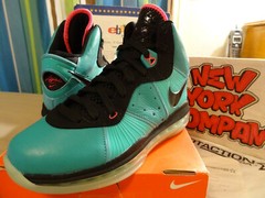 Nike Lebron 8 (GS) „Pre-Heat / South Beach“ Retro/Blk-Pk Flsh-Flnt Gn 415238 400