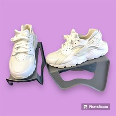 Nike Size 6.5Y (GS) Huarache Run Low White Pure Platinum 654275-110 -109