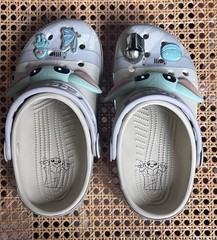 Crocs Grogu Classic Clog Star Wars Mandalorian Baby Yoda Kids Size J2