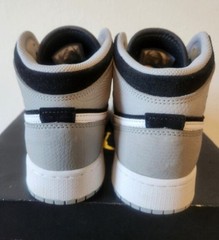 Air Jordan 1 Mid Elephant Print size 5y