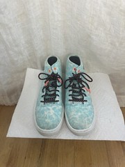 Jordan Jasmine GG ‚Tide Pool Blue‘ size US 7Y