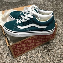VANS Off the Wall Juniors Size 5 Dark Green Skate Board Low Top Shoes Gum Bottom