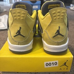 Air Jordan (GS) 4 Retro „LIGHTNING“ 2021 – Size 5Y – 408452 700 (4220-34)
