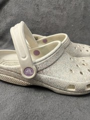 Crocs Classic Glitter Clog Big Kids Size J4 Oyster Unicorn Cotton Candy