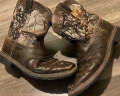 JUSTIN SQUARE TOE WESTERN WORK BOOTS 4619JR REAL TREE ( YOUTH 6D ) DISTRESSED