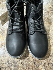 Kids Size 2 NWT Thereabouts Boots Black