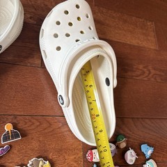 Classic White Crocs Slides Clogs Sandals Size J6 with Lots of Charms Great Cond