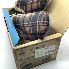 Cienta slipper brown plaid velour US 1 EURO 32