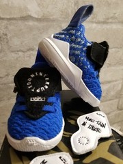 LEBRON XVII MTAA (TDV) sz2c