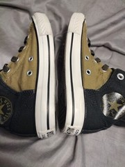 Converse All Star Chuck Taylor Junior Size 1 Sneakers 645224F Green And Black