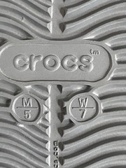 Crocs Classic Clogs Gray Blue Kids Youth Size J5 W7 Slip On Comfort Shoes