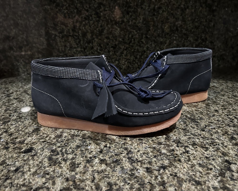 NEW Clarks Kids Wallabee Boot Older Navy Mid Chukka Combination Size 5.5