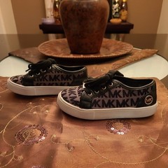 Michael Kors Kids Sneaker Gold/Tan & Black Lace Up Shoes Kids Size 11 #165