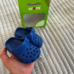 NWT Crocs Littles Toddler Blue C2/C3 Unisex Clog Shoes w/Strap – New in Box