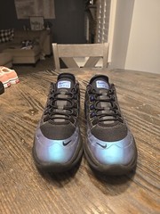 Nike Air Max Axis Prem Throwback Future Black Blue Youth AH5222-007 – Size 6.5