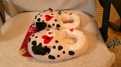 Squishmallows Dog Heart Slippers Size Kids 4/5 Ladies 6/7 New