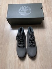 Timberland 6in Premium Dark Brown Boots Classic 3 Youth New In Box Primaloft