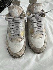 Nike Air Jordan 4 Retro SE Craft Photon Dust Size 4 DV3742-021