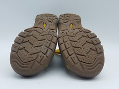 Keen Brady Winter Boots Youth Size 13 Gray Yellow