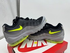Nike Air Max Invigor Sneakers Kids Wolf Gray Lace-Up Athletic Shoes – 5Y