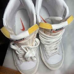 Size 4.5 (GS) – Nike Blazer Mid 77 White Black