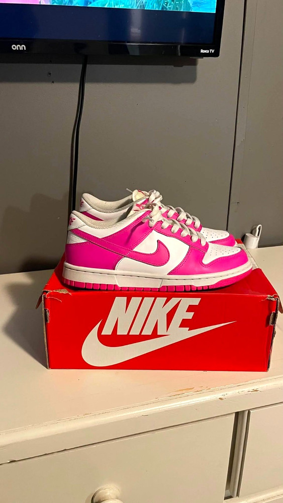 Nike Dunk Low (GS) Pink/White Colorblock Leather Low Top Sneakers US 6Y