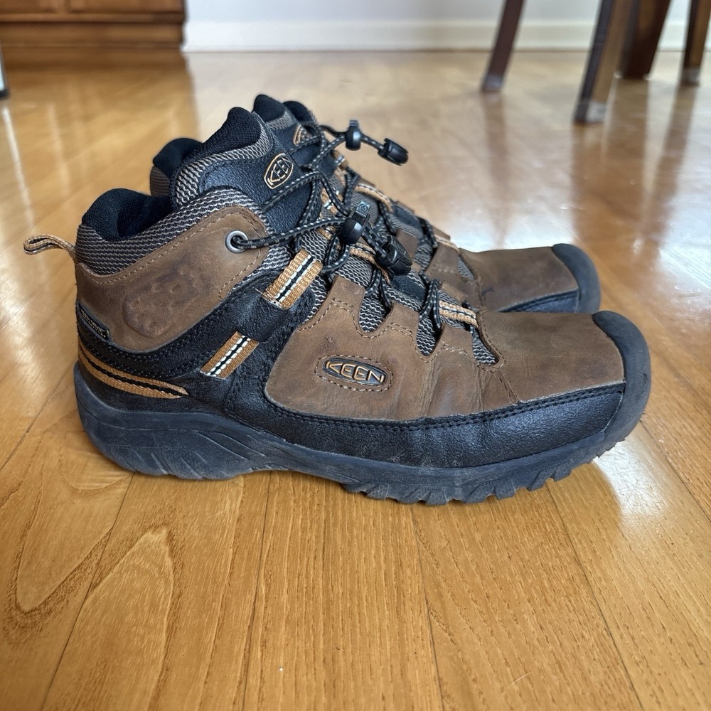 Keen Targhee Mid Waterproof hiking boots dark earth brown Kids Youth Boys Size 3