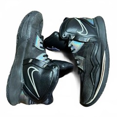 Nike Kyrie Infinity Youth Size 4.5 Athletic Shoes Black/Silver (DD0334-005)