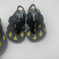 REEF Sandals Flip Flops Elastic Back Boys/Kids Lightning Bolt Flops