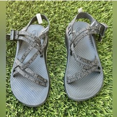 Chaco Kids Black/White Print Sandals SZ 4
