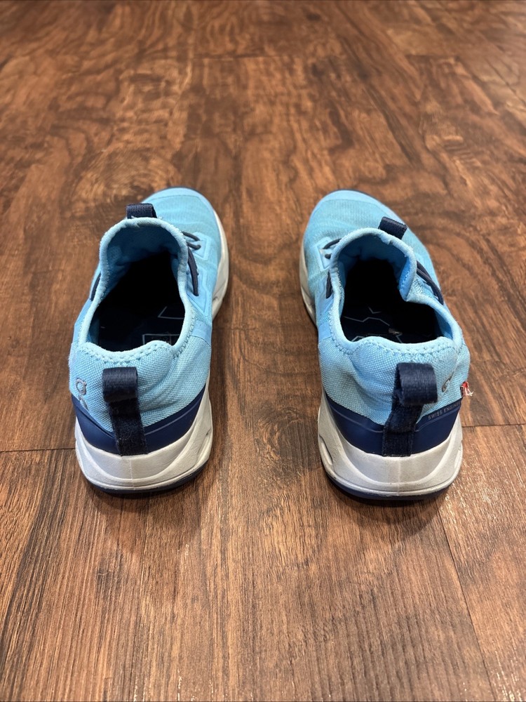 Blue On Cloud Kids Size 3 Sneaker.