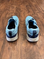 Blue On Cloud Kids Size 3 Sneaker.