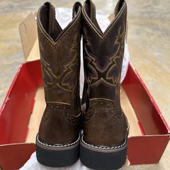 Justin SK4681 Kids Boots Size 2/D Width Cattleman Brown NIB