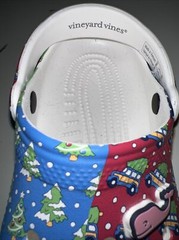 Christmas Crocs Vineyard Vines Holiday Winter Size 1J