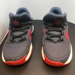 Nike Star Runner 4 kids Navy Red /white size 11C