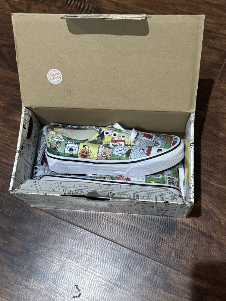 Vans Authentic x Peanuts Comics Kids Size 13 Sneakers Snoopy Charlie Brown