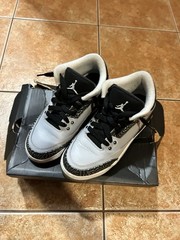 Air Jordan 3 Retro Grey Wolf For 200$USD They Have Been Used A Little Bit