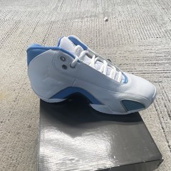 Jordan Air Jordan XXI Low (GS) White University Blue Kids‘ Shoes Size 6.5Y