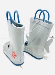 Children’s Rain Boot -Size 7, Roos Shark
