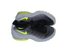 NIKE AIR MAX YOUTH INVIGOR WOLF GREY/ VOLT BLACK RUNNING SNEAKER