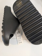 Label Athletic Slides EU 34 AU 3 Black Kids Adults Unisex RRP $99 Shoes 22.5cm