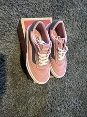 VANS Brooklyn LS Shimmer Girs Pink Size 13 Brand New In Box Never Worn In Box